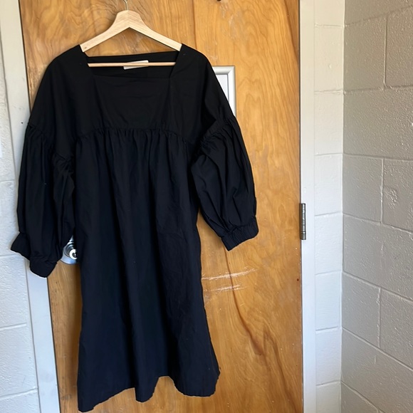 Two Days Off Black Crane Dress - Picture 2 of 3